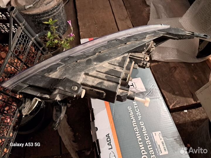 Фара LADA granta fl