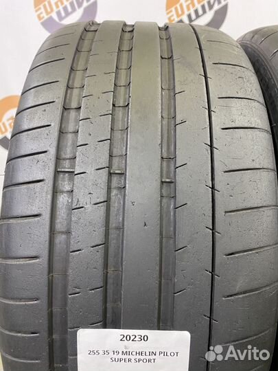 Michelin Pilot Super Sport 255/35 R19