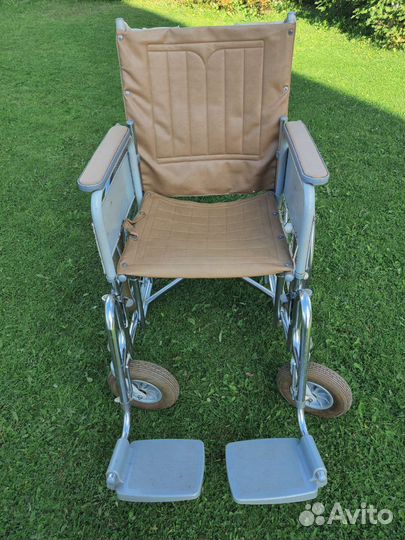 Коляска инвалидная