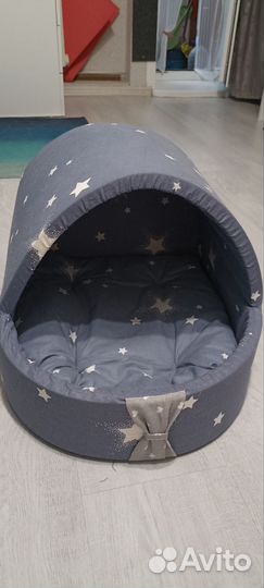 Домик, лежанка