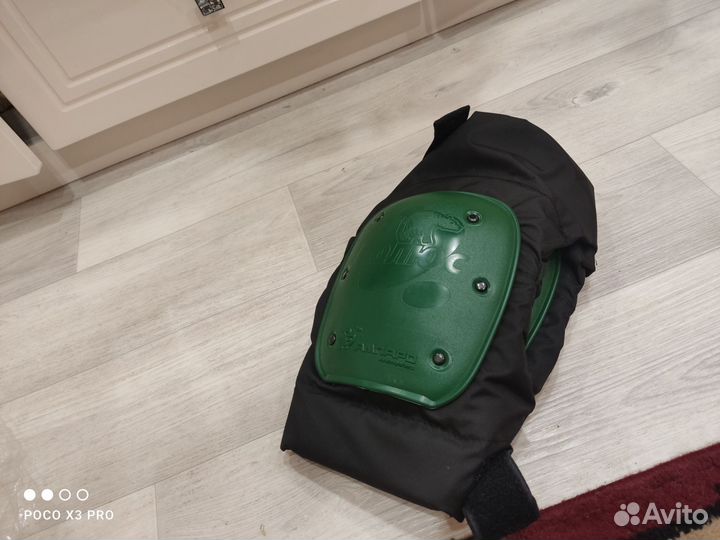 Наколенники 