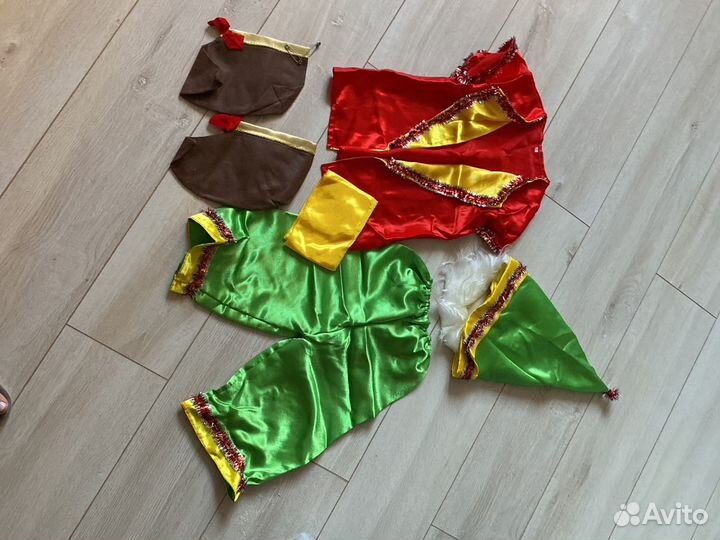 Костюм карнавальный