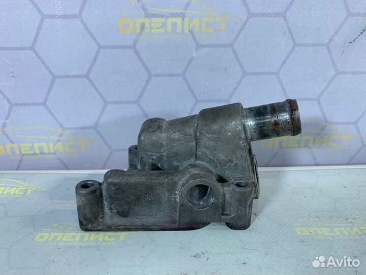 Фланец системы охлаждения Opel Corsa C Z12XE 2002