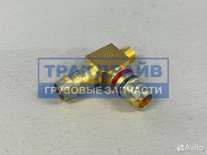 Т-образный штекер MAN T-SN12-GM12X1,5-D12-CU