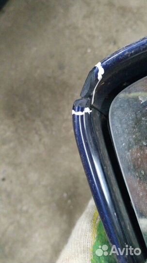 Зеркало левое Volkswagen Passat B5