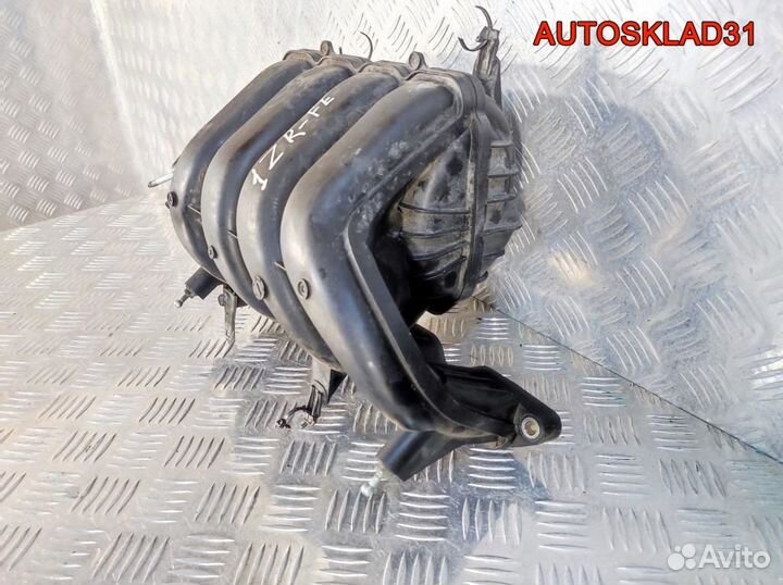 Коллектор впускной Toyota Corolla E150 1.6 1ZR-FE