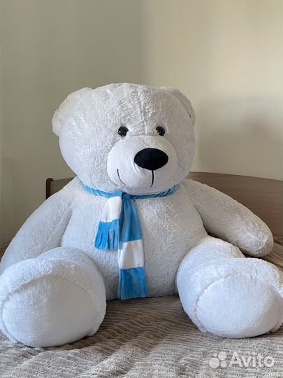 Плюшевый медведь