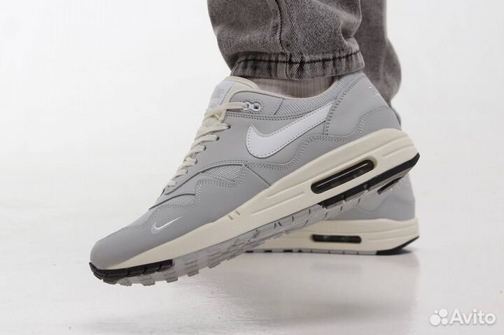 Nike Air Max 1 x Patta 'Light grey'