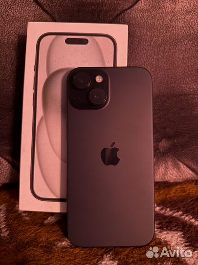 iPhone 15, 256 ГБ