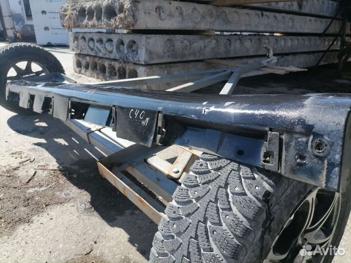 Левая накладка порога Toyota camry 40