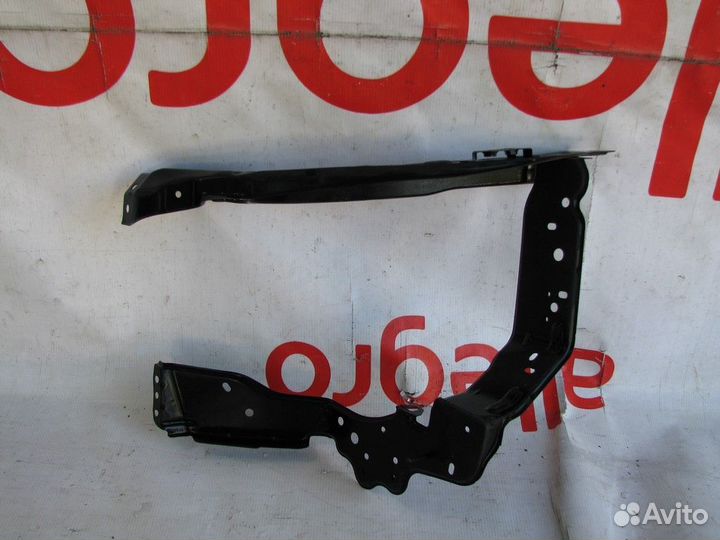 Lexus RX суппорт фары левый 2003-2009