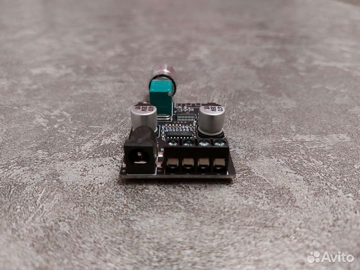 Стерео усилитель ZK-502L, 2x50Вт с Bluetooth 5.0