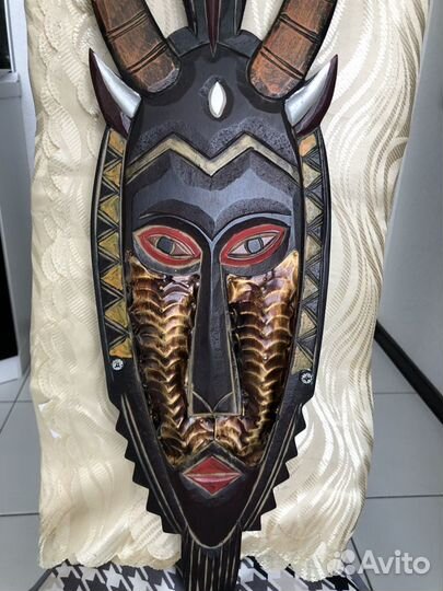 Маска африканская деревянная этническая