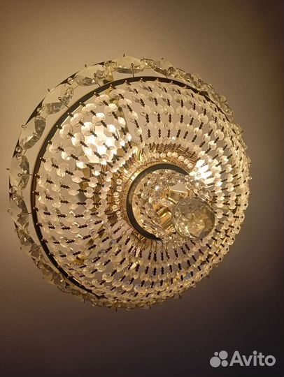 Люстра потолочная хрустальная маленькая