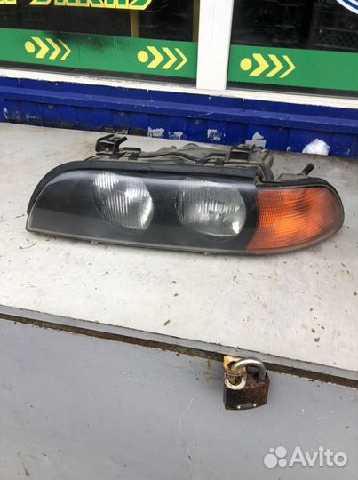 Фара левая BMW 5 E39