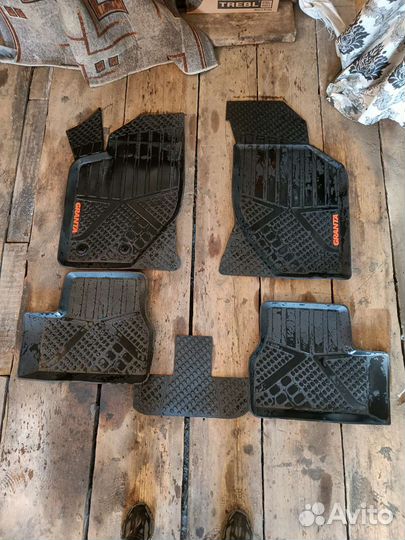 Автомобильные коврики