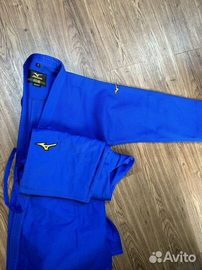 Кимоно Mizuno IJF CH 3
