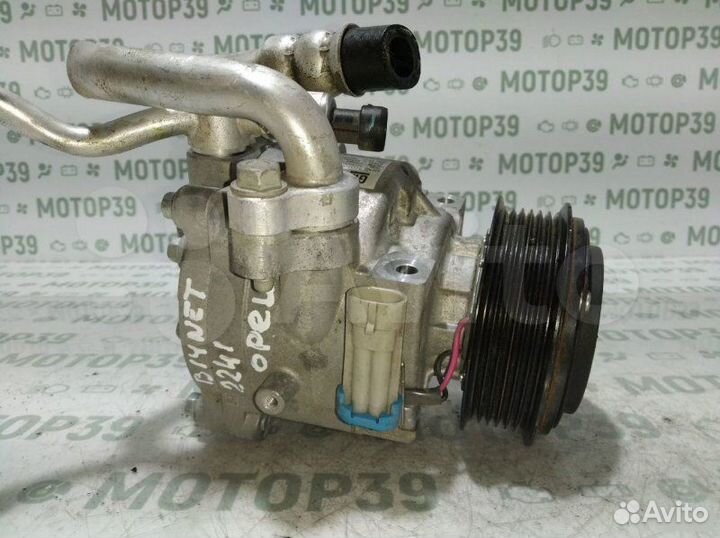 Компрессор кондиционера Opel Astra J