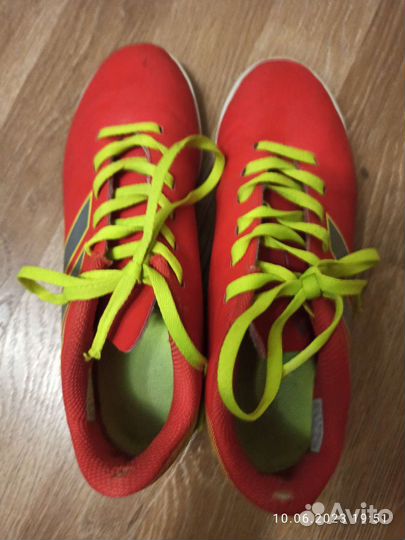 Бутсы(футзалки) 36р