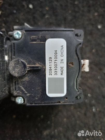 Подрулевой переключатель поворотников Chevrolet