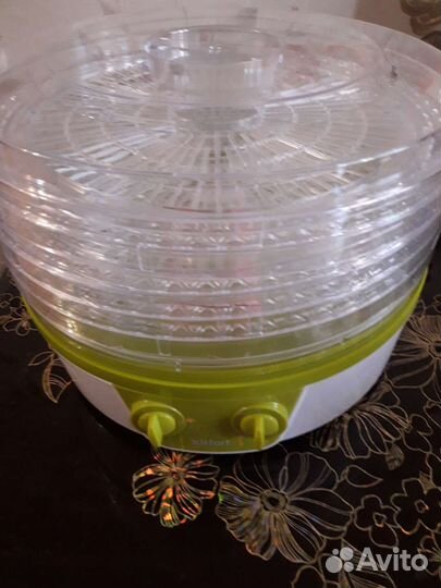 Сушилка для овощей и фруктов kitfort