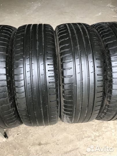 Nokian Tyres Hakka Blue 2 SUV 215/65 R16