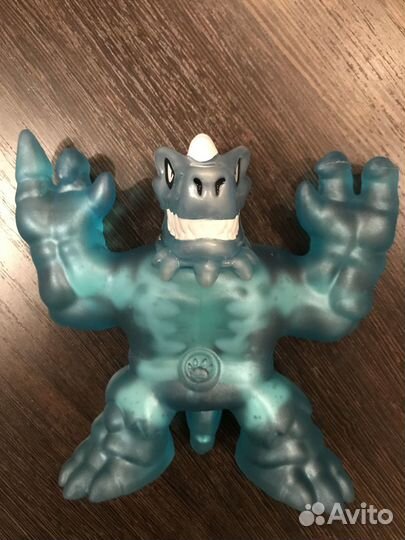 GooJitZu Тайро Дино Икс Рэй