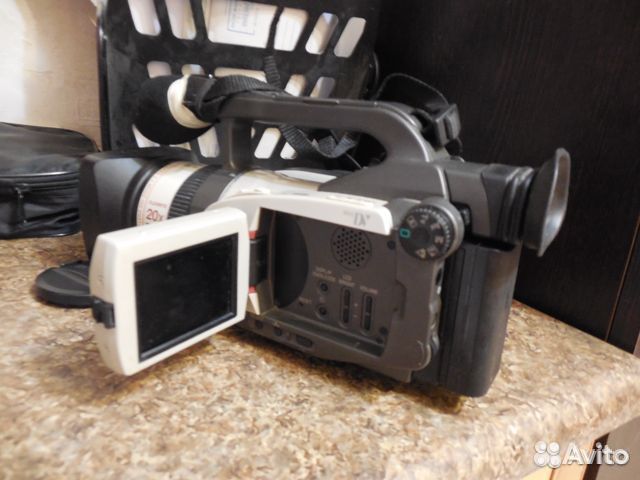 Canon XL-1 Видеокамера профессиональная мини DV