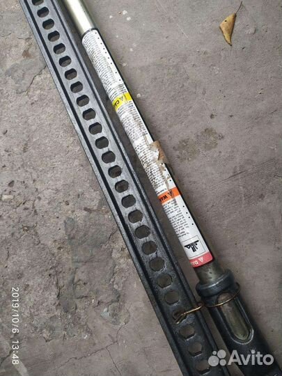 Домкрат Хай Джек