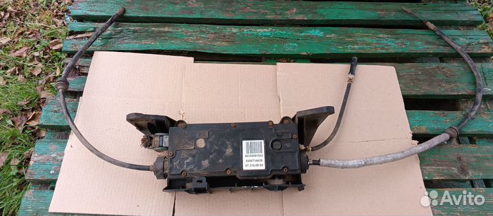 Тормоз электронный ручной