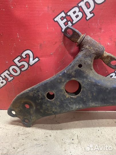 Рычаг подвески нижний передний левый Toyota Camry