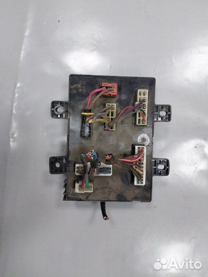 Блок предохранителей салонный левый Lifan Breez