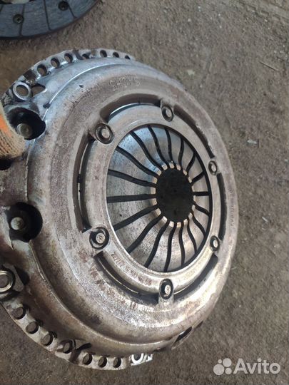 Сцепление диск + корзина 1,6 BSE МКПП