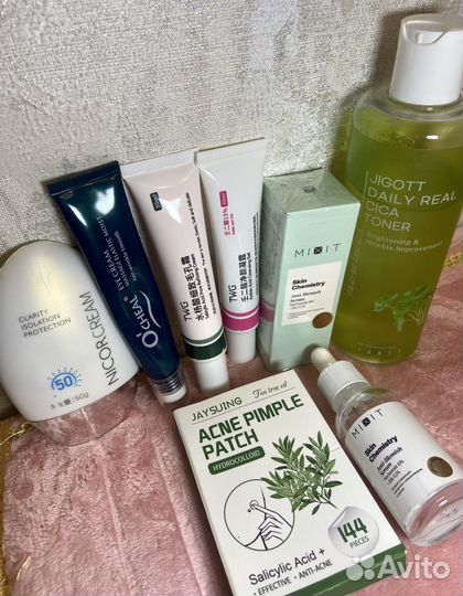 Набор уходовой косметики за лицом