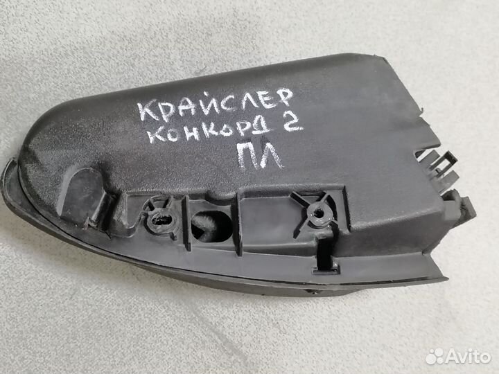 Динамики угловые на двери для Chrysler Concord 2