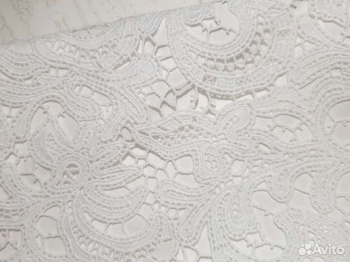 Костюм спортивный incanto xs с гипюром