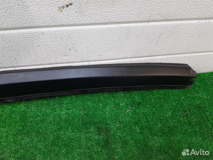 Молдинг крыши правый Dodge Caliber PM 2007