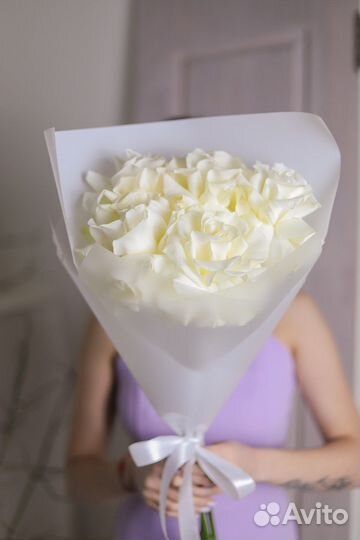 Букет из 5 шт белых французских роз