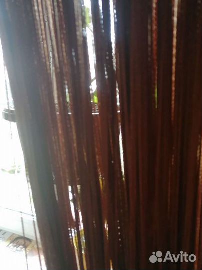 Занавески нити темно коричневого цвета