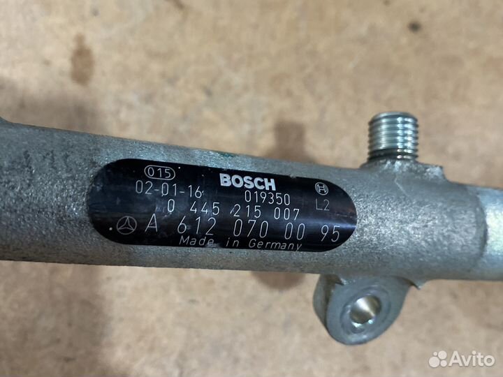 Топливная рампа Mercedes 2.7cdi om612