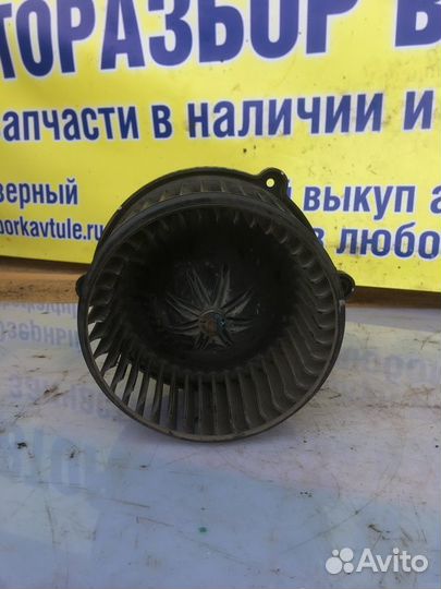 Моторчик отопителя Kia Rio