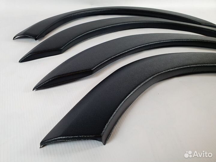 Накладки на арки для Лада Калина (шагрень)