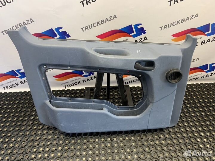Обшивка двери левой Mercedes-Benz Actros