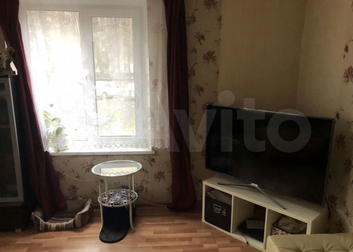 2-к. квартира, 42 м², 1/5 эт.