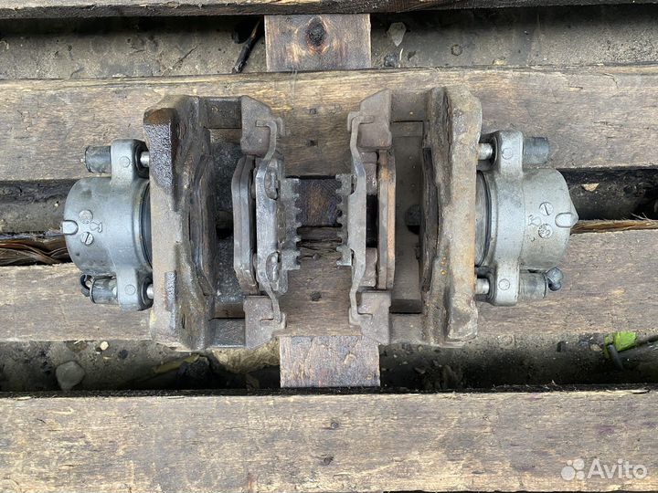 Супорта передние BMW e60/61