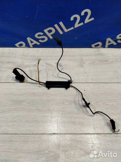 Усилитель антенны Mercedes-Benz 212.054 E 300 212