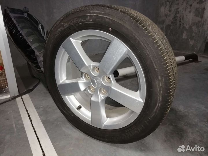 Комплект колёс Mitsubishi Outlander