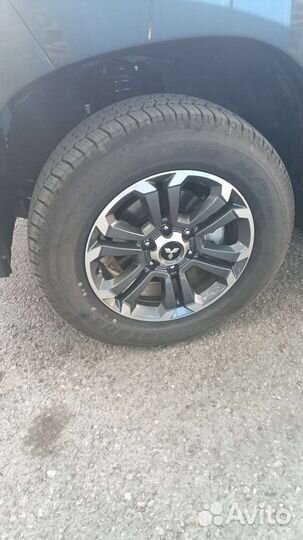 Bridgestone Dueler H/T 265/60 R18