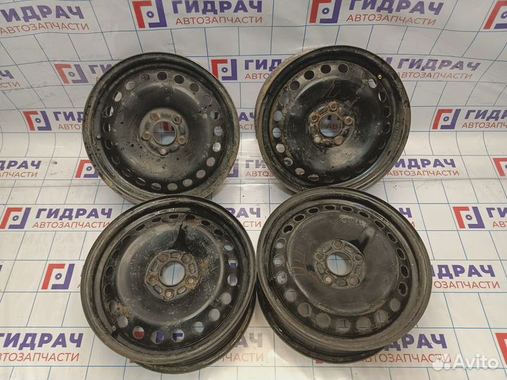 Комплект оригинальных штампованных дисков Ford R16