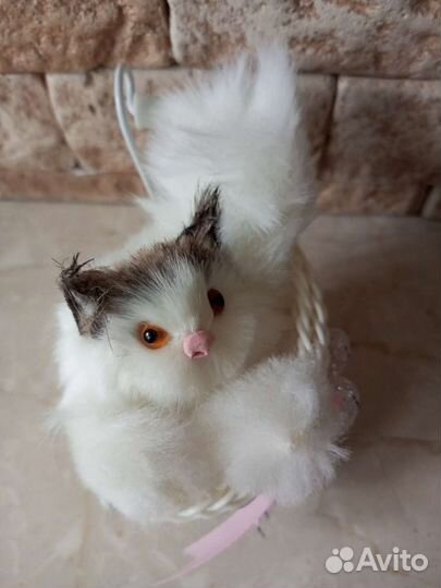 Сувенир игрушка котик в коляске